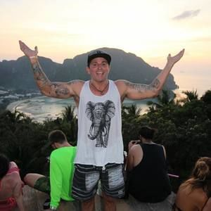 Meet your Posher, Floyd